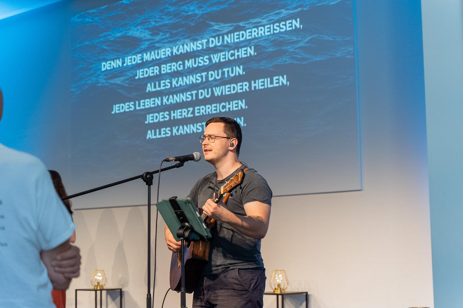 Revival Center Linz